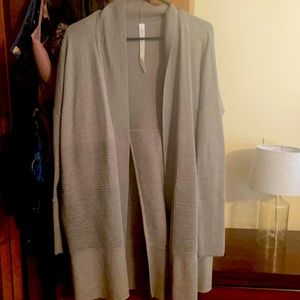 Gray Lululemon sweater size 8